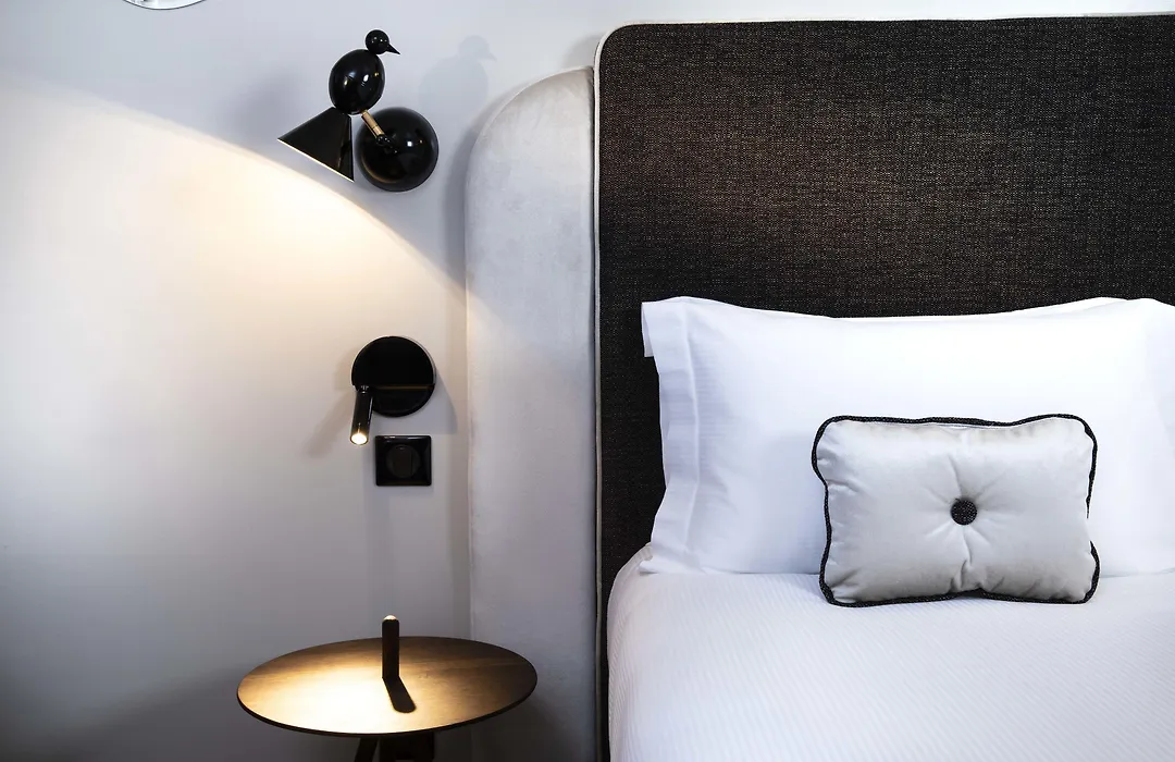 Hotel Eiffel Saint Charles-1